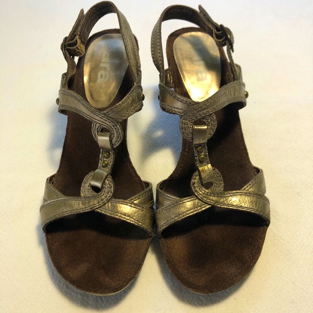 Vintage Ara silver heeled sandals size 4.5 UK,  7 US